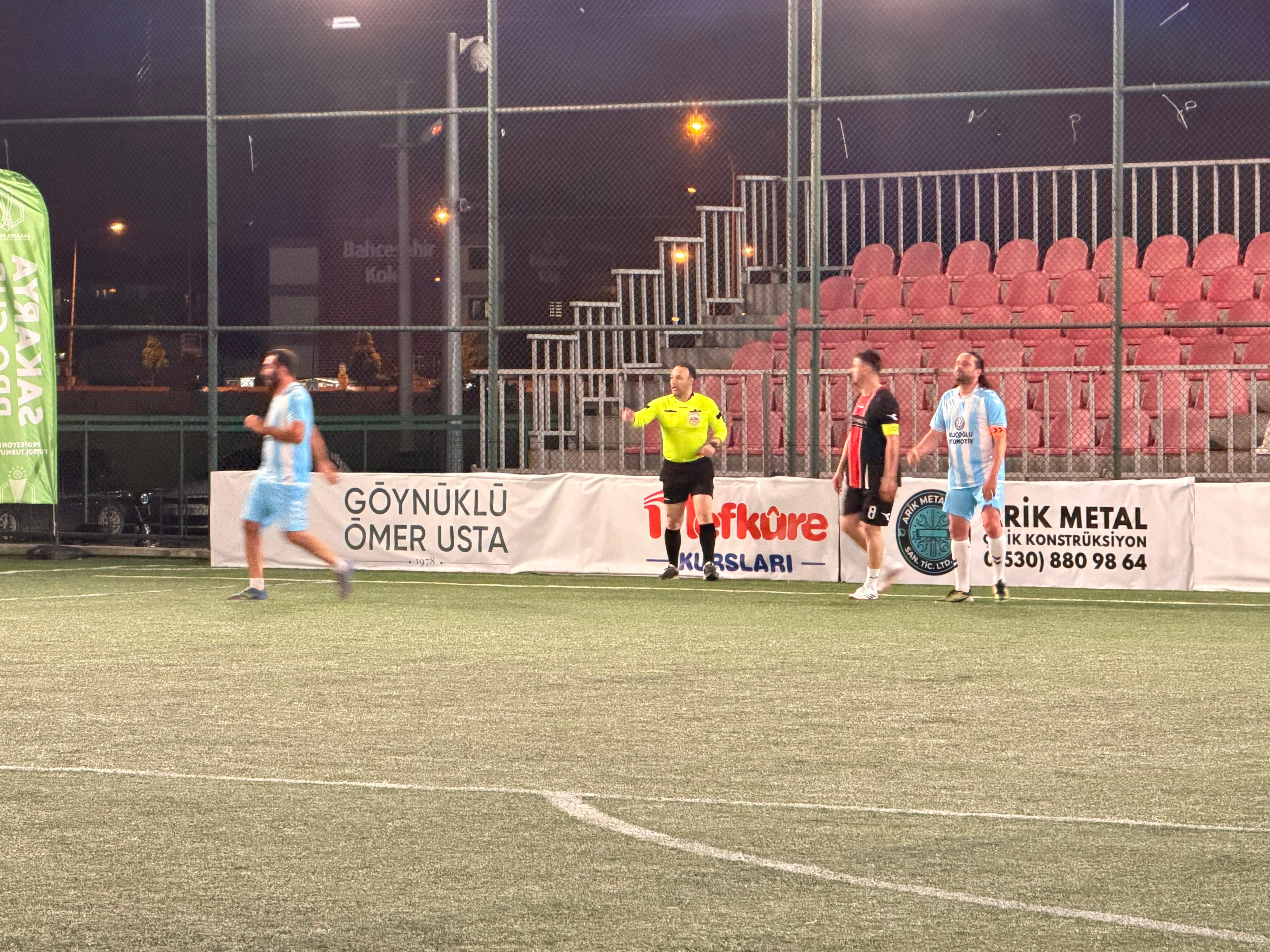 Sakarya Pro Cup 2026'da Bugün: Üç Maçlık Futbol Şöleni Başlıyor! — haber görseli