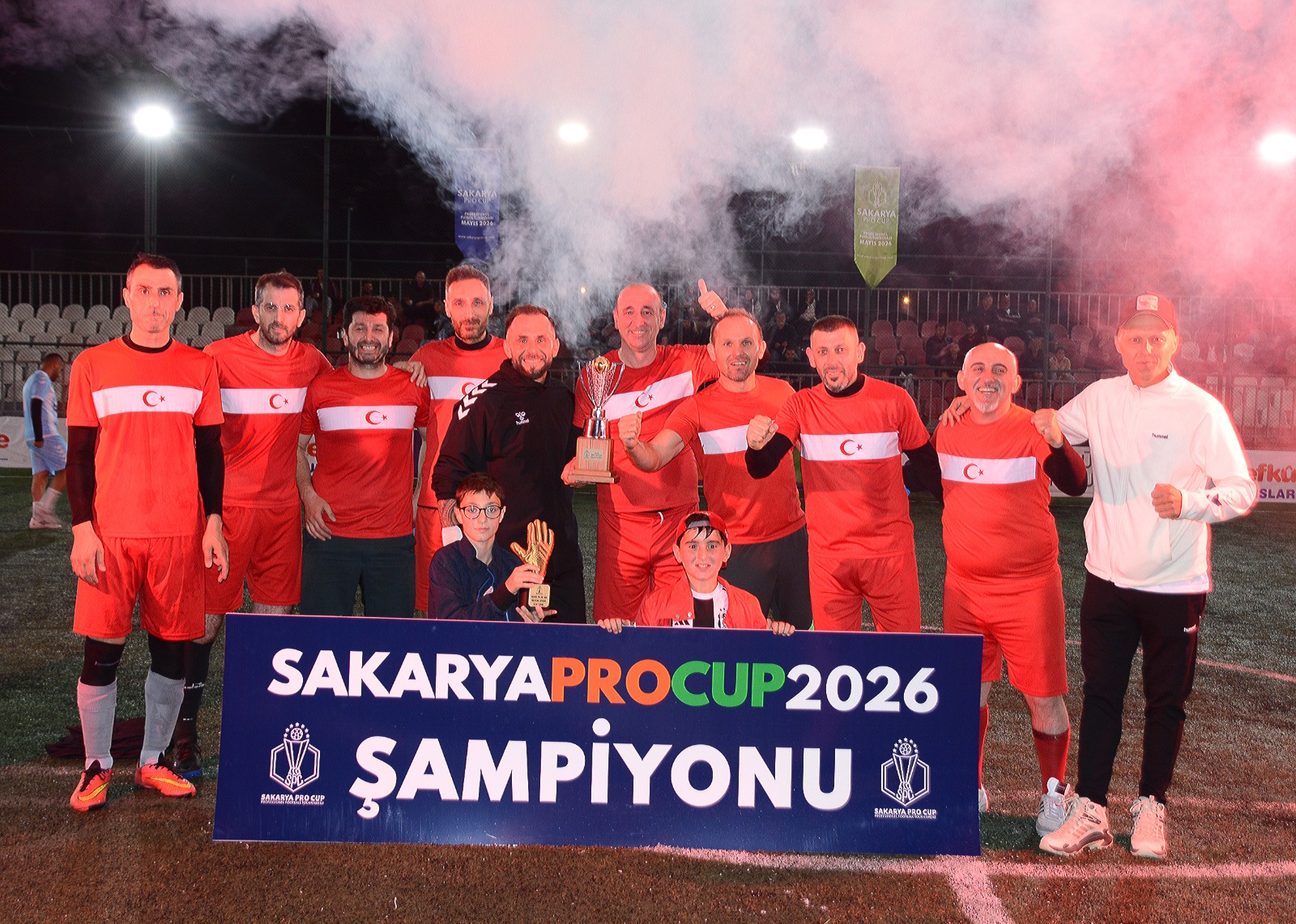 Pro Olgun Kategorisinde Şampiyonluk Strong Arena'nın — ilgili haber görseli